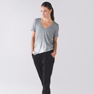Lululemon Love Tee V